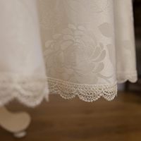 Nappe Ronde de 90 Pouces Imperméable en Polyester Écologique pour Hôtels, Banquets, Événements, Location, Commandes en Gros, Couleurs et Tailles Personnalisables