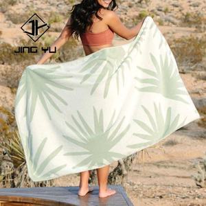 Serviette de plage en tissu éponge imprimée sans sable, personnalisée par le fabricant, design de haute qualité, pour femmes - Product Image 1