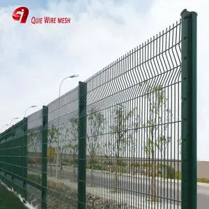 גבוהה באיכות 50X200mm מסך PVC מצופה מקצועי V קפלים 3D מרותך מעוקל חוט רשת מתכת פנל גן גדר