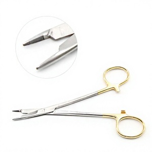 Portaagujas Quirúrgico Manual Olsen Hegar Europeo con Inserciones de Carburo de Tungsteno, Mordazas Dentadas de Acero Inoxidable, Certificado CE - Product Image 1