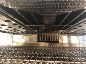 Four à pizza à bande transporteuse commercial de grande taille en vente pour les chaînes de pizzerias - Product Image 2