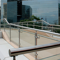 Rampe d'escalier moderne en acier inoxydable 304 sans cadre, réglable, avec joint à trois griffes, verre de visée et garantie de 5 ans pour les hôtels