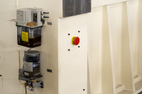Machine de presse de puissance de cadre de H de manivelle simple de série de M adaptée aux besoins du client pour la production de charnière de porte