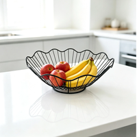 Keranjang Buah Kawat Besi Bergelombang Hitam Matte Modern DaS, Wadah Buah Bernapas untuk Meja Dapur dan Dekorasi