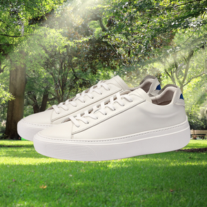 Baskets plateforme unisexe en cuir véritable, basses, blanches, avec accent de talon bleu, pour le quotidien, le bureau et la marche, avec amorti - Product Image 1