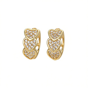 Orecchini a Cerchio E2425 con Cuore Dorato e Cristalli, Gioielli Romantici da Donna per Uso Quotidiano, Placcati in Oro con Micro Incastonature - Product Image 1