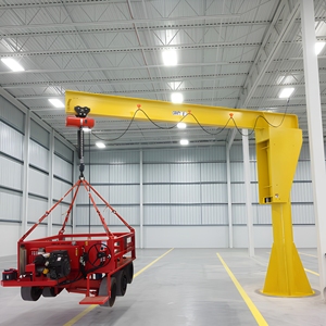 Grúa Cantilever con Control Remoto Inalámbrico de 1, 2 y 5 Toneladas para Manejo de Materiales en Talleres - Product Image 1