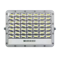 Projecteur LED extérieur ultra-mince 50W/100W/200W/300W monocristallin SMD2835 à énergie solaire étanche IP65 pour l'éclairage des inondations