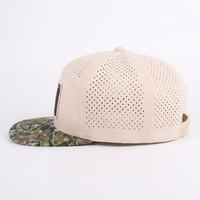 Gorra de Béisbol Snapback de Camuflaje con Visera Plana, 7 Paneles, Logotipo Bordado Personalizado, Impermeable, con Orificios Cortados con Láser, al por Mayor