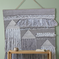 Décoration murale en macramé tissée à la main, motif géométrique abstrait, en fil fourré noué traditionnel, durable et lavable, idéale pour un anniversaire