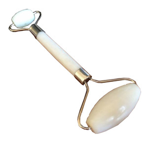 Ensemble d'outils <span class=keywords><strong>de</strong></span> <span class=keywords><strong>massage</strong></span> Gua Sha en pierre naturelle <span class=keywords><strong>Rouleau</strong></span> <span class=keywords><strong>de</strong></span> <span class=keywords><strong>massage</strong></span> du <span class=keywords><strong>visage</strong></span> pour SPA Body <span class=keywords><strong>Visage</strong></span> Eye Application <span class=keywords><strong>Rouleau</strong></span> <span class=keywords><strong>de</strong></span> <span class=keywords><strong>jade</strong></span> - Product Image 1