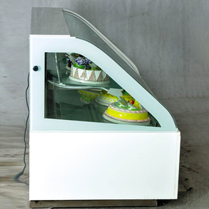 Vitrine Réfrigérée Électrique pour Gâteaux, Usage Commercial, Verre Trempé, Capacité 301-400L, <span class=keywords><strong>Dégivrage</strong></span> <span class=keywords><strong>Automatique</strong></span> - Product Image 2