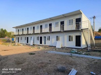 Maison conteneur sur mesure de grandes dimensions 6*9 mètres, montage rapide, toit en pente, maison modulaire préfabriquée