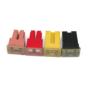 Veuillez fournir des images lien bloc relais robinet étanche Marine support voiture 12 voies lame boîte Auto fusible pour Mercedes Benz classe C - Product Image 1