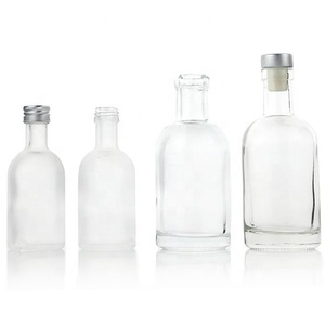 Botellas de Vidrio para Licores, Vodka, Whisky y Alcohol Nocturne Nordic Spirit, 200 ml, 300 ml, 375 ml, Redondas, Reutilizables, con Tapas de Corcho para Envasado - Product Image 5