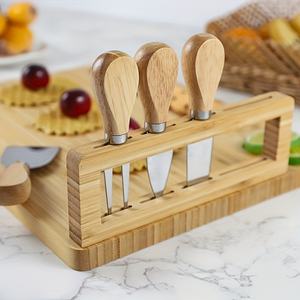 En stock, planche à <span class=keywords><strong>fromage</strong></span> en bambou pour la maison, la cuisine, les fruits, 4 couteaux, <span class=keywords><strong>plateau</strong></span> <span class=keywords><strong>de</strong></span> service pour les fêtes - Product Image 6