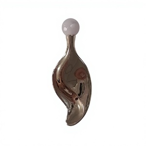 Portable New Design Rose Quartz Facial <b>Roller</b> Mini <b>Jade</b> <b>Roller</b> for Face - Product Image 1
