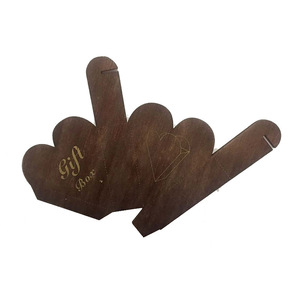 Modèle de boîte cadeau en bois, imprimé au laser, en bois de tilleul brun, découpe artisanale pour projets de bricolage en papier - Product Image 5