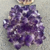 Vente en gros de grappe de cristaux d'améthyste naturelle brute, pierre de guérison en quartz, cadeau pour la décoration de mariage et le Feng Shui