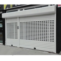 Porte de garage automatique à enroulement en aluminium isolée avec télécommande, sur mesure
