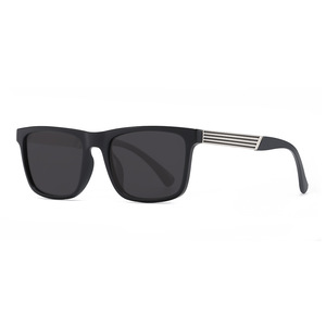 Lunettes de soleil polarisées tendance pour hommes, monture noire, verres TAC, protection UV400, type 3, pare-soleil, monture en plastique et métal, nouveau modèle 2025 - Product Image 5