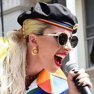 Gafas de Sol Redondas Retro Modernas para Mujer 2020, Lentes de Sol Rojas, Amarillas y Verdes con Protección UV400 y Marco Metálico - Product Image 2