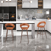 Chaise de bar de luxe légère pour usage domestique, tabouret de bar à dossier haut, chaise de table d'îlot, chaise de bar design modèle 7375