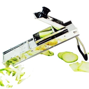 <span class=keywords><strong>Mandoline</strong></span> professionnelle en acier inoxydable OEM avec 3 lames pour couper les légumes et les oignons, râpes QVC-2 - Product Image 1