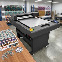 Traceur de découpe numérique CNC à plat pour films vinyles autocollants, PET, PVC, carton, fibres composites et feuilles ondulées