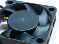 Ventilateur de refroidissement haute vitesse SUNON MF40100V2-1D05C-SAA 5V 40mm pour 5G/ Télécommunications