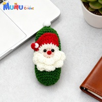 Ornements de Noël au crochet de styles variés personnalisés, figurines Père Noël, Pickle, Pomme de terre en coton laitier, décorations de Noël en gros, cadeaux de fêtes