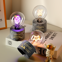 Lampe de table LED créative à filament souple, style trophée vintage, pour chambre à coucher, chevet, comptoir, bureau, ambiance d'anniversaire et expression de personnalité