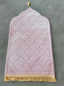 Tappetino da Preghiera Islamico Moderno Imbottito in Flanella Antiscivolo Morbido Portatile in Poliestere per Preghiera <span class=keywords><strong>del</strong></span> Ramadan Design in Rilievo - Product Image 6