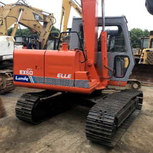 Excavatrice Hitachi EX60 d'occasion, état d'origine, faible nombre d'heures de travail, performances élevées, économique, prête à être expédiée - Product Image 1