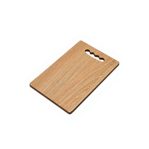 Tabla de cortar personalizada hecha a mano, madera Natural grabada, a la venta - Product Image 1