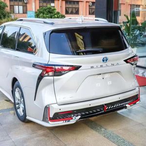 Ensamblaje de Parachoques Delantero y Trasero con Parrilla Plateada y Negra para <span class=keywords><strong>Sienna</strong></span> 2021 <span class=keywords><strong>2022</strong></span> 2023 2024, Kit de Carrocería Modificada, Accesorios Exteriores para Automóvil - Product Image 5