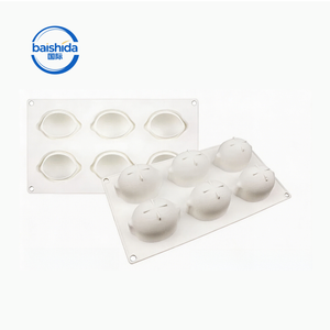 Moule à gâteau en silicone 3D professionnel, écologique, non toxique, résistant à la chaleur, réutilisable, compatible lave-vaisselle, pour la cuisine commerciale - Product Image 1