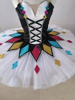 La performance des clowns professionnels porte de nouveaux beaux costumes de danse de ballet ABT-064 avec un tutu de crêpe élégant