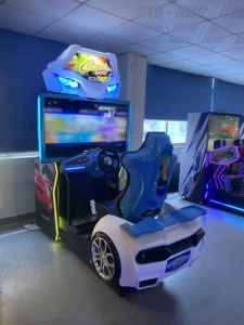 Máquina de Carreras Arcade de 42 Pulgadas con Asiento con Movimiento, 1 Año de Garantía, Idioma Inglés - Product Image 5