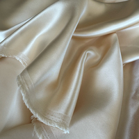 Tissu en soie charmeuse tissée unie teinte couleur naturelle 40MM 140CM, vente en gros de tissu en satin de soie pure de mûrier pour vêtements
