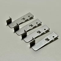 Pièce en tôle sur mesure de petite taille, de précision, en acier inoxydable, aluminium, cuivre, fabriquée par pliage CNC, estampage et découpe laser pour la production en série