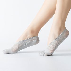 Chaussettes à cinq doigts pour femmes, mode printemps, été et automne, chaussettes courtes pour femmes et dames, chaussettes bateau en coton à 5 doigts - Product Image 3