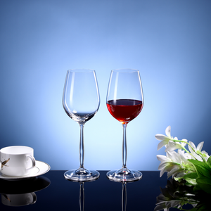 Copas de vino de cristal de estilo moderno Premium Copa de vino de borde ultrafino de tallo largo para uso en restaurante en el hogar - Product Image 4