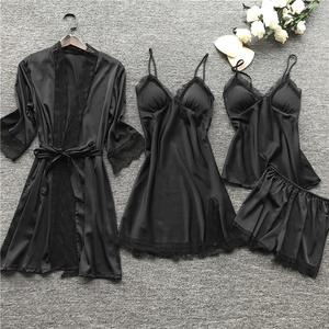 Cross-Border Dames Sexy Vierdelige Pyjama Set Koreaanse Stijl Suspender Loungewear Slaapjas Borstpads Satijn 2023 - Product Image 4