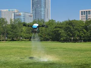Solar Farm Maintenance Cleaning Drone C60 Large Area Photovoltaic Panel Dust Cleaner Drone - Product Image 6