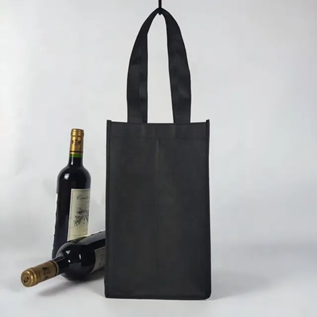 不織布ギフト包装ギフトショッピングバッグカスタマイズされたデザイン標準サイズ4ボトルブラックカスタム不織布ワインバッグ