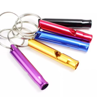 Vente en gros de sifflets d'urgence en aluminium coloré porte-clés grand son pour camping en plein air randonnée canotage chasse pêche mode