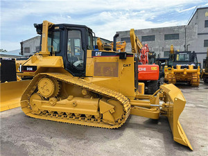 God Condition 100% Japon Original CATD5M Bulldozer sur chenilles Utilisé CaterpillarD5C D5K D6m D6n D7g en vente en stock - Product Image 3
