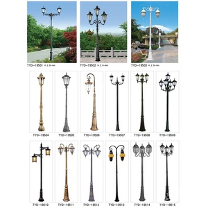 Lampadaire de jardin extérieur en fer avec abat-jour en verre LED, lumière blanc chaud 2700K, IP66, ampoule A19 non amovible, AC 220V, détecteur de mouvement, alimenté par énergie solaire - Product Image 5