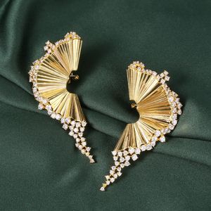Eleganti <span class=keywords><strong>orecchini</strong></span> pendenti in cristallo placcato oro da <span class=keywords><strong>donna</strong></span> alla moda Non forati con <span class=keywords><strong>Clip</strong></span> geometrica a ventaglio a forma di ventaglio gioielli in lega - Product Image 2